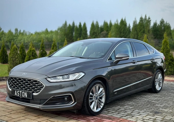 Ford Mondeo cena 109700 przebieg: 117000, rok produkcji 2020 z Brok małe 781
